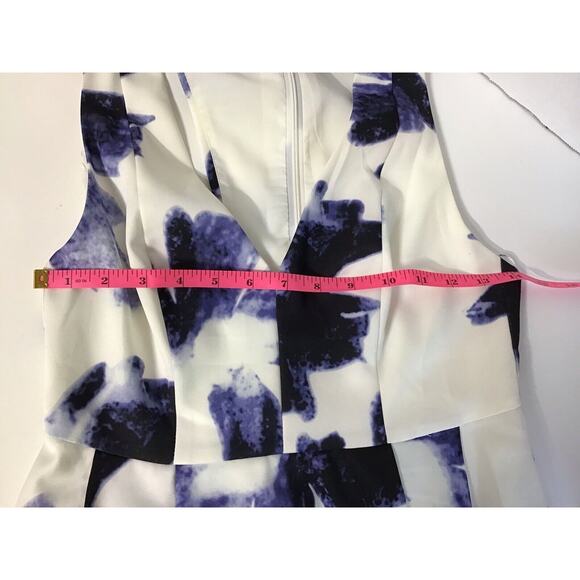 Lulus Ivory Blue Floral Print V Neck Sleeveless Dress Size M - Picture 5 of 10